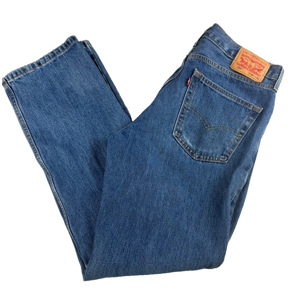 Levis 550 Jeans Mens 36x34 Relaxed Fit Straight Leg Medium Wash Blue Denim
